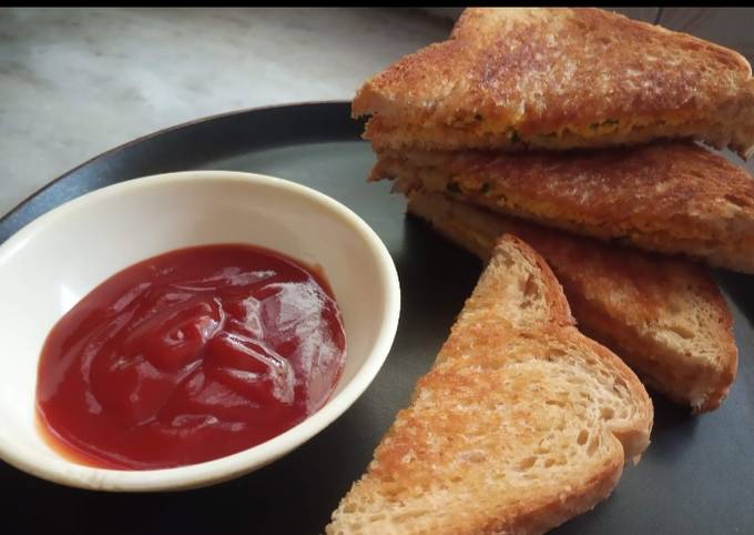 Recipe of Super Quick Homemade Paneer aloo masala toast sandwich