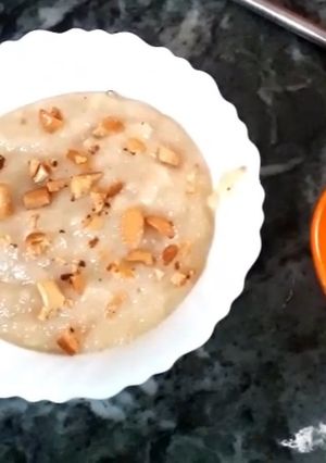 A picture of Hot bread halwa.