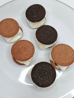 Foto resep Black Pink S'Moreos 🍪