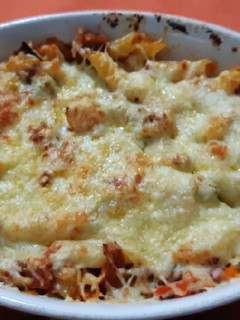 Una foto de Macarrones con carne de puchero