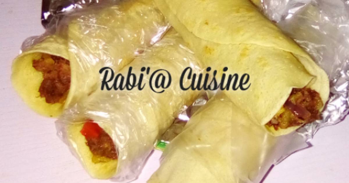 Pancake roll Recipe by Rabi' Cuisine Cookpad