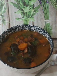 Csülkös bableves 🥣🥣🥣 recept fotója