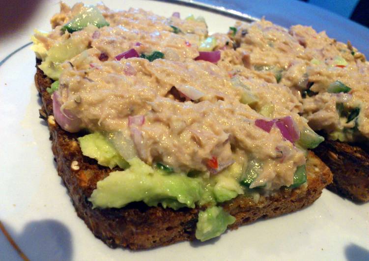 How to Make Perfect canned tuna snack