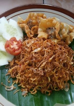 Foto resep Mie goreng dower... 👍
