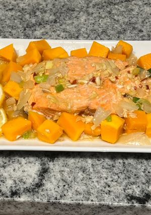 Foto resep Steamed Salmon with Butternut Squash