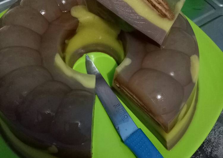 Langkah Mudah untuk Menyiapkan Puding Regal 3 Lapis, Menggugah Selera