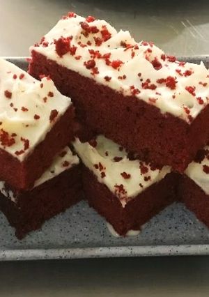 A picture of Red velvet brownie egg less.