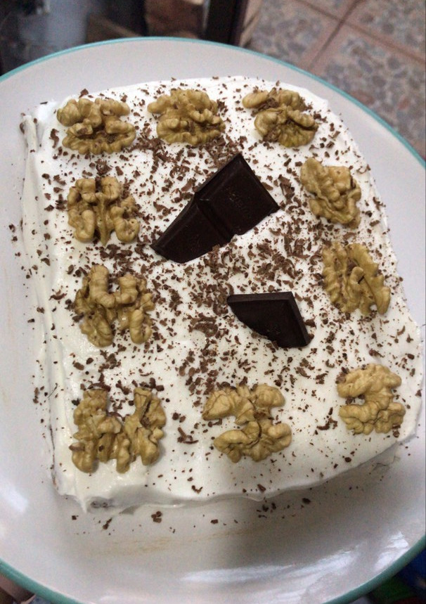 Una foto de Torta baja en azúcar con bizcocho a base de harina de avena 🤍