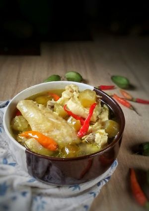 Foto resep Ayam Masak Belimbing