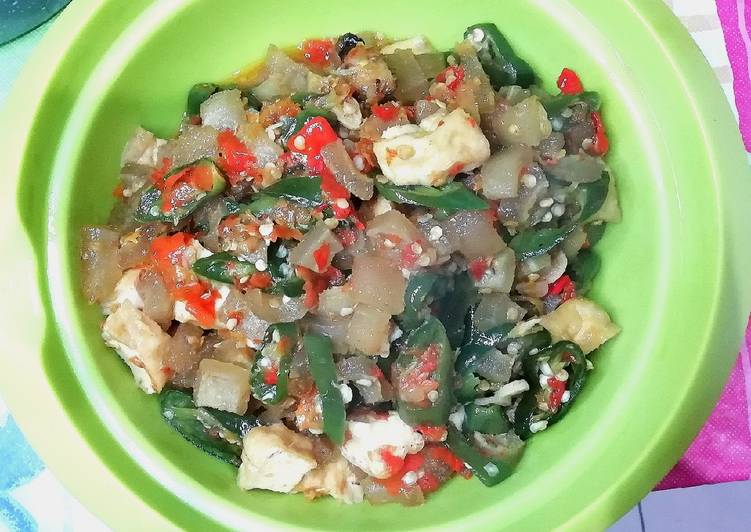 Recipe: Perfect Tumis kikil cabe ijo