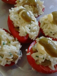 Una foto de Tomates rellenos
