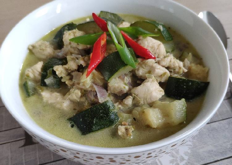 Resep Chicken Green Curry Anti Gagal