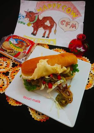 A picture of Buttermilk fried chicken sandwich.