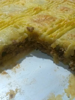 Una foto de Pastel de Papas.... Ideal, Rápido, Rico, Fácil, Que más ???