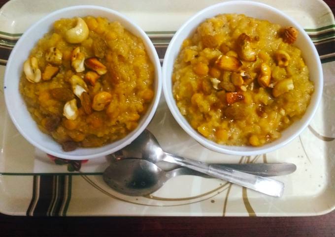 Delightful Dessert !!Rice and Dal kheer!!(Akki kadlebele payasa)