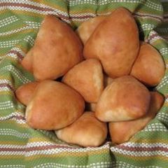 A picture of Mahamri.