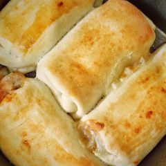 3 spice chicken filled bread A picture of 3 spice chicken filled bread.