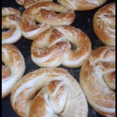A picture of Soft & Chewy Pretzel.