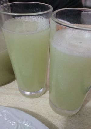 Una foto de Agua de pepino