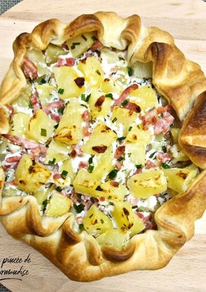 Une photo de Tarte rustique aux pommes de terre