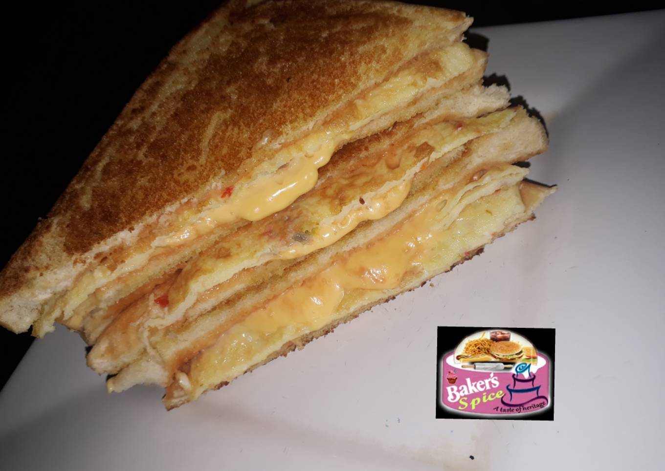 How to Prepare Super Quick Homemade Omelette Sandwich