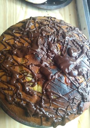 Una foto de Bizcochuelo con membrillo y chocolate