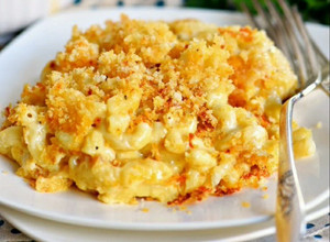 A picture of The BEST Homemade Baked Mac and Cheese.