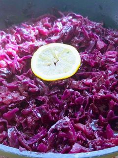Almás - párolt lilakáposzta recept fotója