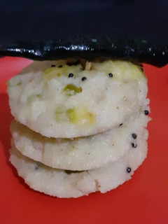 मसाला इडली (Masala Idli recipe in Hindi) रेसिपी मुख्य फोटो