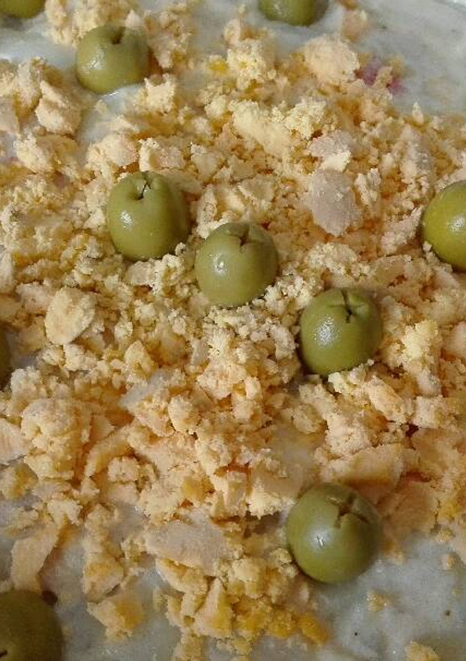 Una foto de Ensaladilla de patatas con mayonesa ybarra ligera