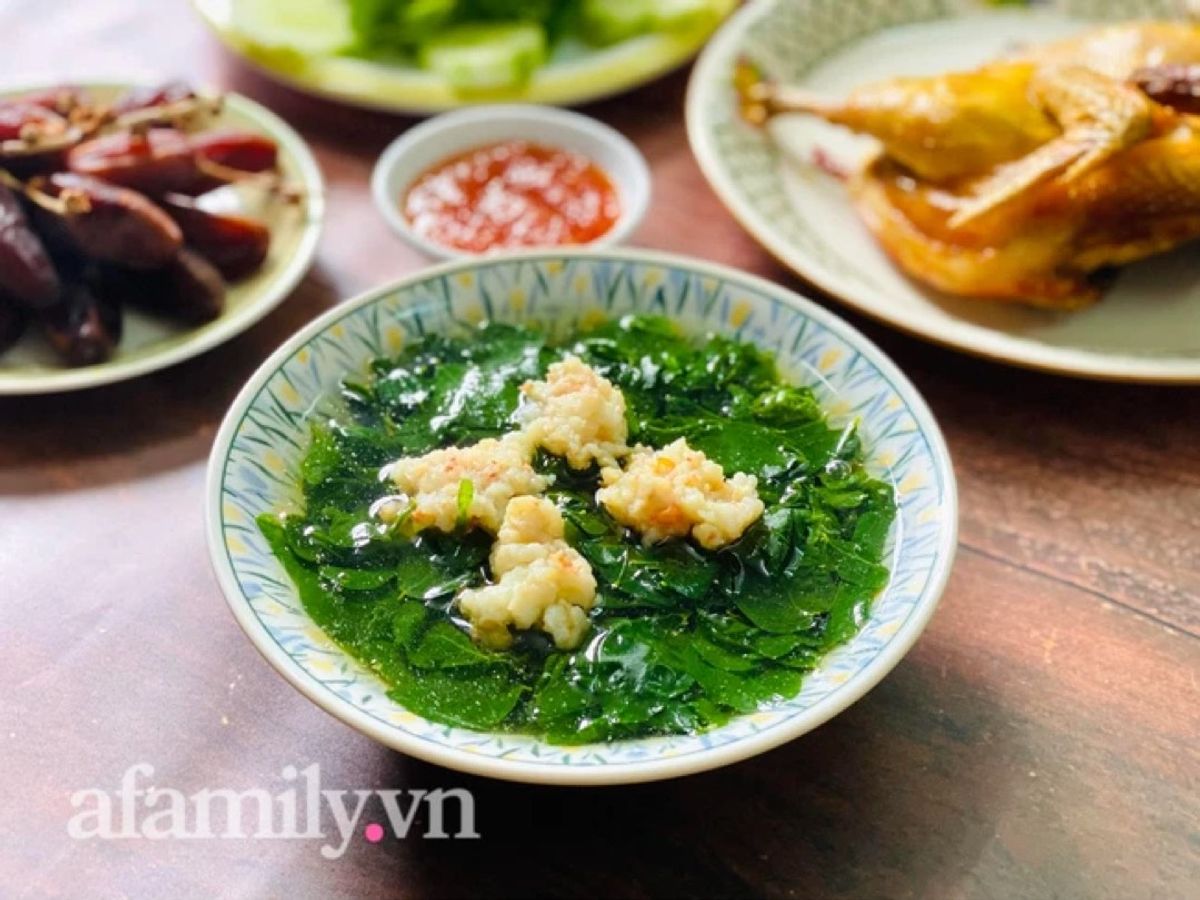 Canh Rau Ngót Nấu Tôm