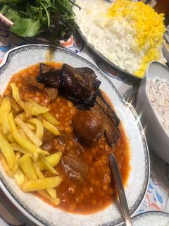 عکسی از دستور قیمه بادمجون 😜😜