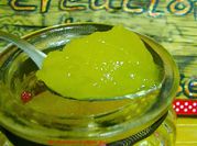 Una foto de mermelada con eritritol