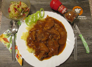 Bográcsos körömpörkölt recept fotója