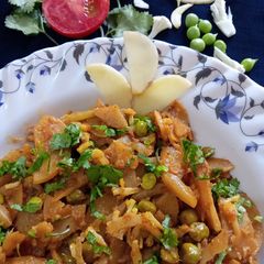 Phoolgobhi ki sabzi A picture of Phoolgobhi ki sabzi.