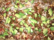 Una foto de nachos con carne molida