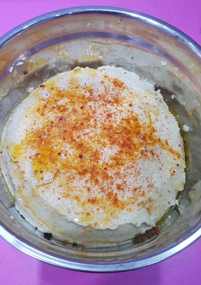 Una foto de Hummus thermomix