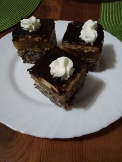 Mákos - almás szelet recept fotója