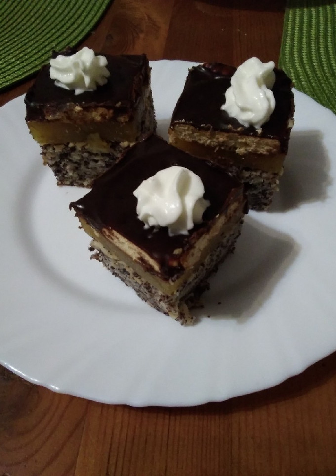 Mákos - almás szelet recept fotója