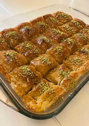 Une photo de 84 • 🥃 Baklava amandes et noix 🌰
