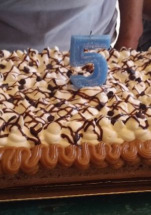 Una foto de Torta Crema y Dulce de leche
