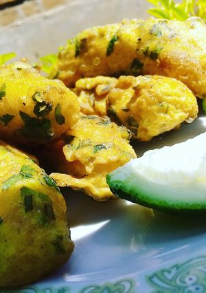 A picture of Banana fritters.