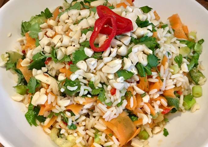 Step-by-Step Guide to Make Award-winning Thai-Style Rice Salad