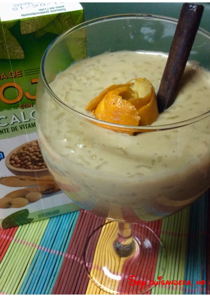 Una foto de Arroz con leche vegano (con leche de soja)