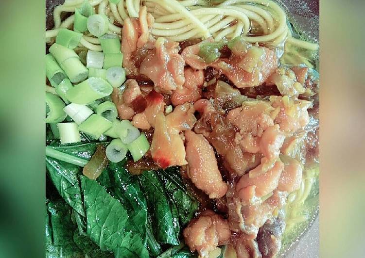 Mie ayam spesial