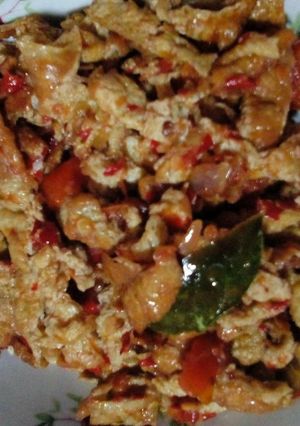 Foto resep Telur dadar rica-rica