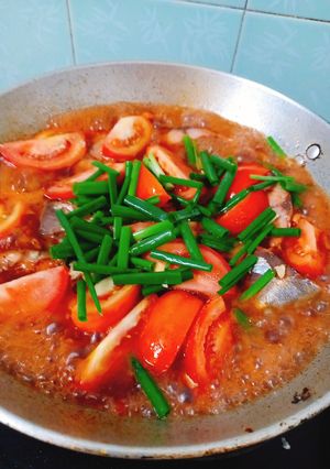Hình của món Cá chỉ vàng (cá ngân) kho cà.