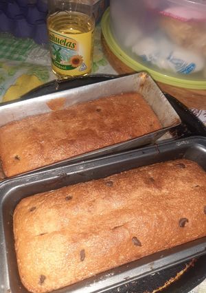Una foto de Budín de naranja 🍊 con aceite