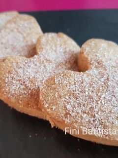 Una foto de Dulce típico de Navidad mantecado de canela
