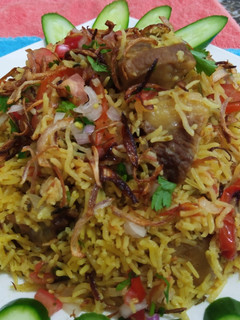 A picture of Rangeen Pulao.